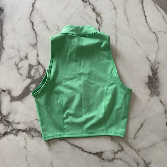 Oner Active Timeless Half Zip Crop Vest Jade Green Size S - Picture 5 of 6
